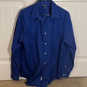 Croft & Barrow long Sleeve Blue Shirt Medium 15 15 1/2-16 34/35